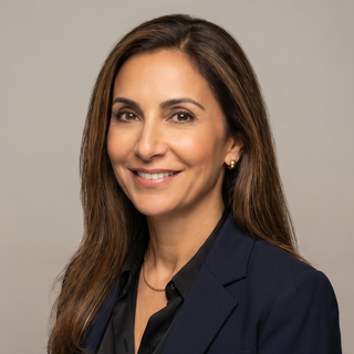 Dr. Sofia Russo